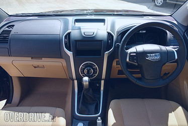 Preview: Isuzu D-Max V-Cross lifestyle pickup first look - Overdrive